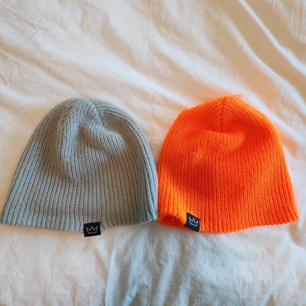 2 Beanies